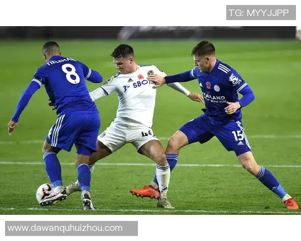 迪拜瓦斯与利雅得纳的精彩对决揭示足球战术与激情的碰撞